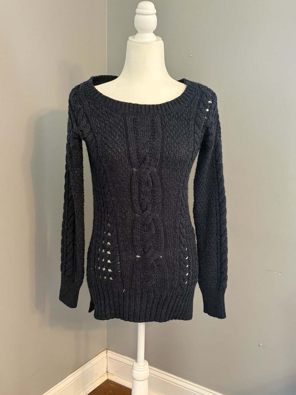 Aeropostale Black Cable Knit Long Sleeve Scoop Neck Sweater Size XS